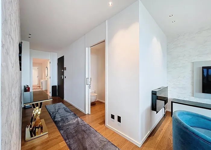 Varinos Seaview דירה פונשל